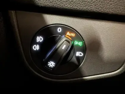 Photo 14 Volkswagen Polo  1.0 TSI 116ch R-Line Edition DSG7