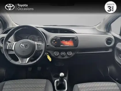 Photo 7 Toyota Yaris  69 VVT-i France 5p