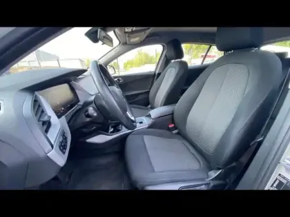 Photo 9 BMW Serie 1 Série 1 116iA 109ch Edition M Design DKG7