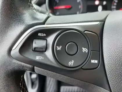 Photo 14 Opel Crossland  1.2 Turbo 130ch Elegance Business BVA