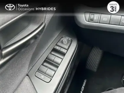 Photo 13 Toyota C-HR  1.8 140ch Design