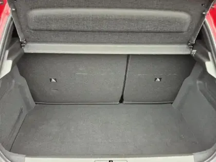 Photo 5 Peugeot 208  1.2 PureTech 100ch S&S GT EAT8