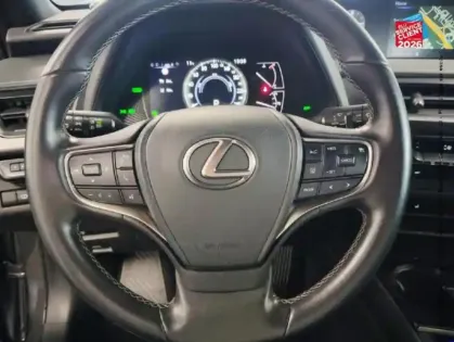Photo 11 Lexus UX  250h 2WD Le Plus MY22