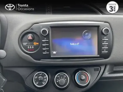 Photo 11 Toyota Yaris Gén. III Ph3 Ultimate 5