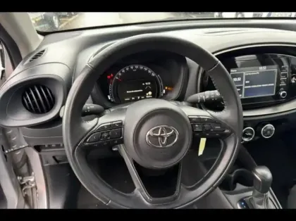 Photo 14 Toyota Aygo  X 1.0 VVT-i 72ch Dynamic S-CVT