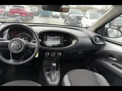 Photo 8 Toyota Aygo  X 1.0 VVT-i 72ch Dynamic S-CVT