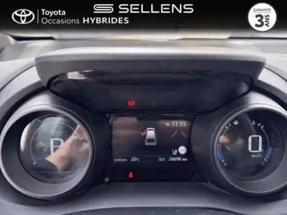 Photo 13 Toyota Yaris  Cross 116h Design MY22