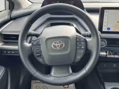 Photo 11 Toyota Prius  Rechargeable 122h Dynamic Pack Premium MY21