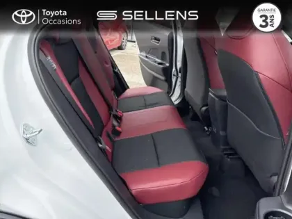 Photo 12 Toyota C-HR  1.8 Hybride 140ch Collection MY26