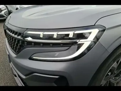 Photo 13 Renault Austral  1.2 E-Tech full hybrid 200ch Iconic esprit Alpine- 24