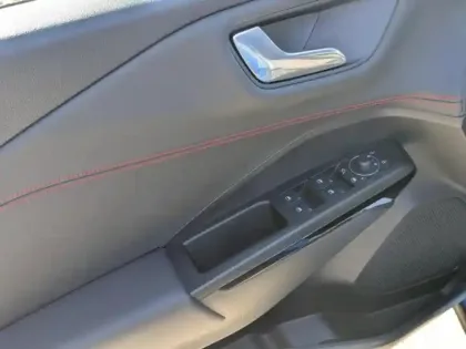 Photo 12 Ford Puma  1.0 EcoBoost Hybrid 125ch ST-Line S&S