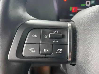 Photo 12 Citroën C4  Moteur électrique 136ch (100 kW) Shine Automatique