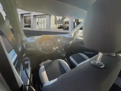 Photo 7 Fiat Doblo  Cargo Maxi 1.6 Multijet 105ch Cabine Approfondie Pack Pro Nav