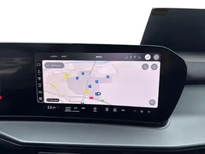 Photo 11 Audi Q3  1.5 TFSI 150ch Hybride Design S tronic 7