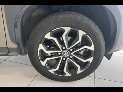 Photo 13 Toyota Yaris  Cross 130h Design MC24