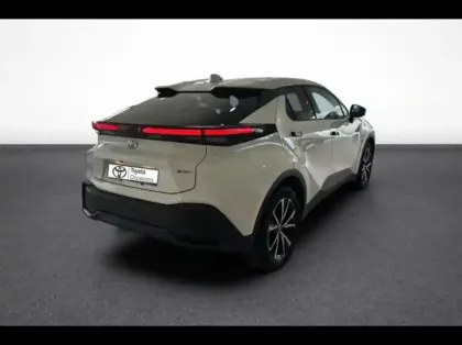 Photo 5 Toyota C-HR  2.0 Hybride 200ch Design MY25