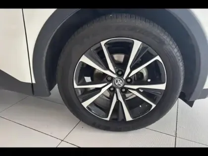 Photo 13 Toyota C-HR  2.0 Hybride 200ch Design MY25