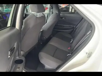 Photo 10 Toyota C-HR  2.0 Hybride 200ch Design MY25