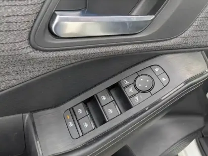 Photo 8 Nissan X-trail  e-4orce 213ch N-Connecta 7 places