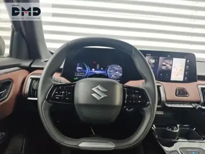 Photo 6 Suzuki Vitara  174ch 61kWh Style