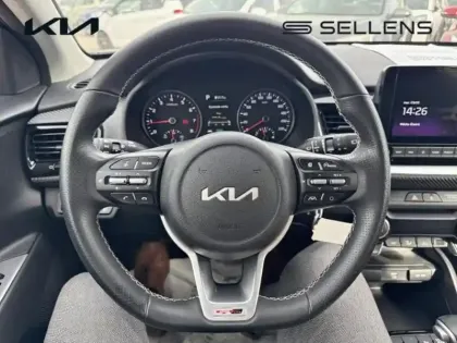 Photo 8 Kia Stonic  1.0 T-GDi 120ch MHEV GT Line DCT7