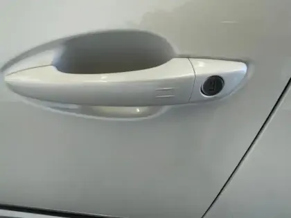 Photo 14 Peugeot 3008  HYBRID 225ch GT Line e-EAT8 10cv