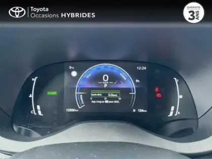 Photo 13 Toyota Yaris  Cross 116h Design MC24