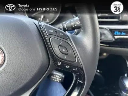 Photo 13 Toyota C-HR  2.0 Hybride 184ch Design Ultimate E-CVT
