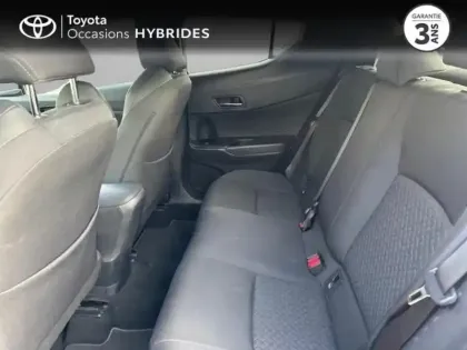 Photo 11 Toyota C-HR  2.0 Hybride 184ch Design Ultimate E-CVT