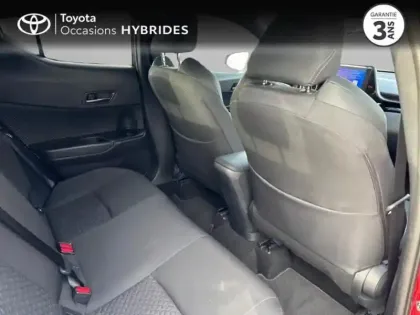 Photo 6 Toyota C-HR  2.0 Hybride 184ch Design Ultimate E-CVT