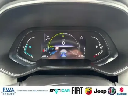 Photo 11 Renault Clio  1.6 E-Tech 140ch Limited -21