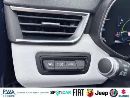 Photo 10 Renault Clio  1.6 E-Tech 140ch Limited -21