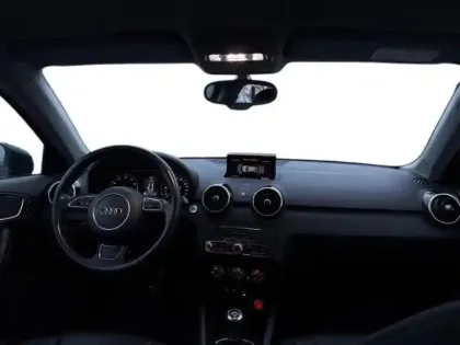 Photo 5 Audi A1  Sportback 1.0 TFSI 82ch Ambition Luxe