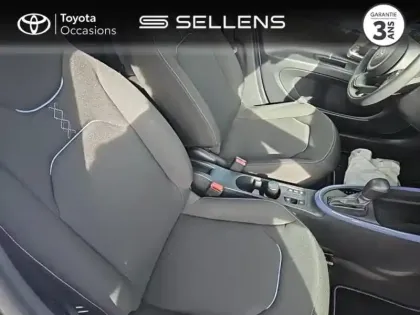 Photo 5 Toyota Aygo  X 116h Graphic