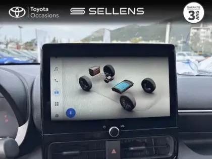 Photo 14 Toyota Yaris  116h Design 5p MY25