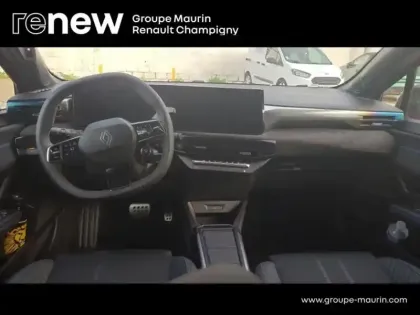 Photo 8 Renault Clio  1.8 E-Tech 160ch full hybrid esprit Alpine