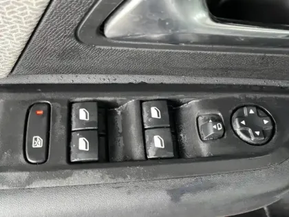 Photo 9 Citroën C4  BlueHDi 110ch S&S Shine