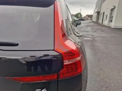 Photo 22 Volvo XC60  T6 Hybride Rechargeable 253 + 145ch Ultra Style Dark Geartronic 8 AWD
