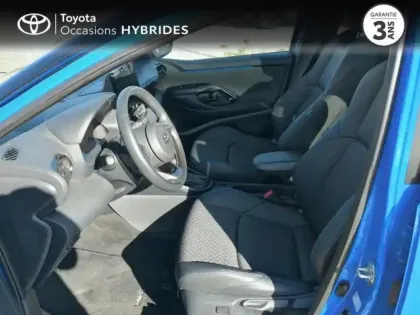 Photo 10 Toyota Yaris  130h Première 5p MC24