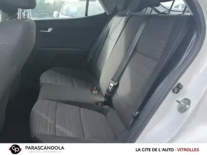 Photo 8 Kia Stonic  1.4 100ch ISG Launch Edition