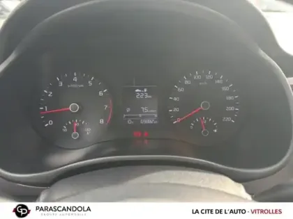 Photo 10 Kia Stonic  1.4 100ch ISG Launch Edition