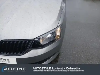 Photo 10 Skoda Fabia  1.0 MPI 60ch Active Greentec