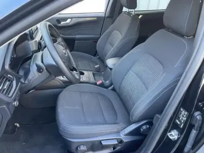 Photo 9 Ford Kuga  2.5 Duratec 190ch FHEV E85 Titanium BVA