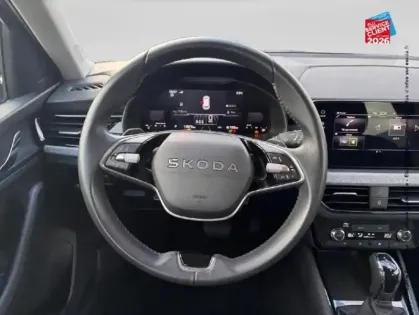 Photo 11 Skoda Kamiq  1.0 TSI Evo 2 116ch Selection DSG7