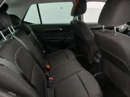 Photo 14 Skoda Fabia  1.0 TSI 95ch Clever