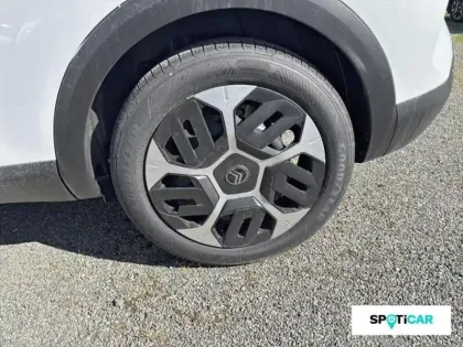 Photo 10 Citroën C4  1.2 Hybride 145ch S&S PLUS Automatique