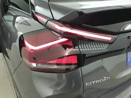 Photo 16 Citroën C4  PureTech 130 S&S EAT8