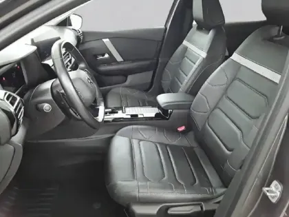 Photo 10 Citroën C4  PureTech 130 S&S EAT8