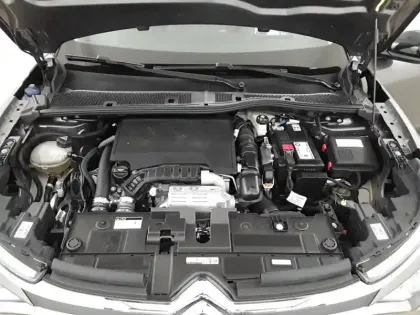 Photo 23 Citroën C4  PureTech 130 S&S EAT8