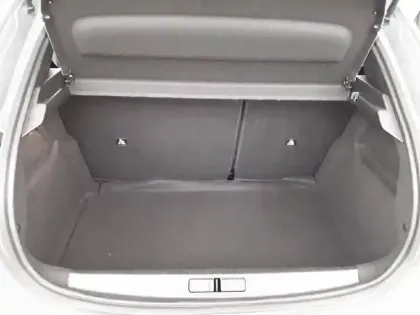 Photo 5 Peugeot 208  PureTech 100 S&S BVM6